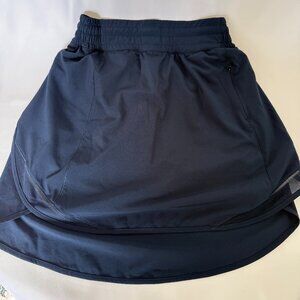 Lululemon Women’s Running Skort Size 4 Navy Athletic Skirt w/ Built-In Shorts Li